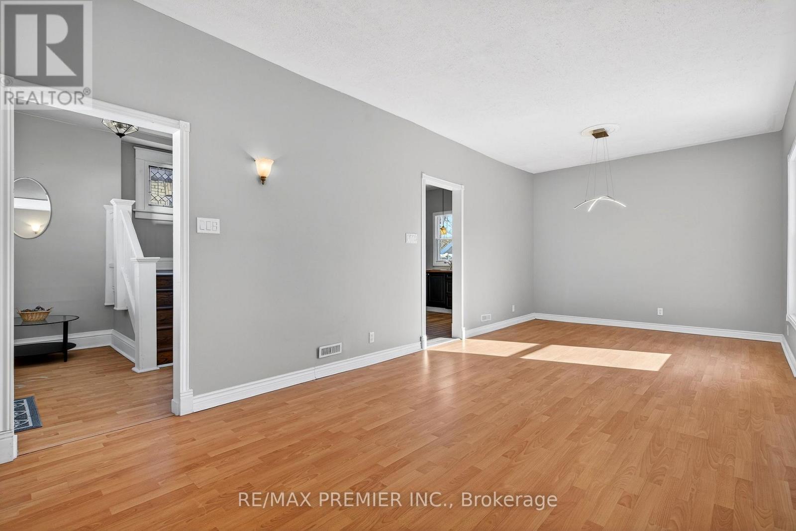 4848 Second Avenue, Niagara Falls, Ontario  L2E 4J1 - Photo 7 - X12762094