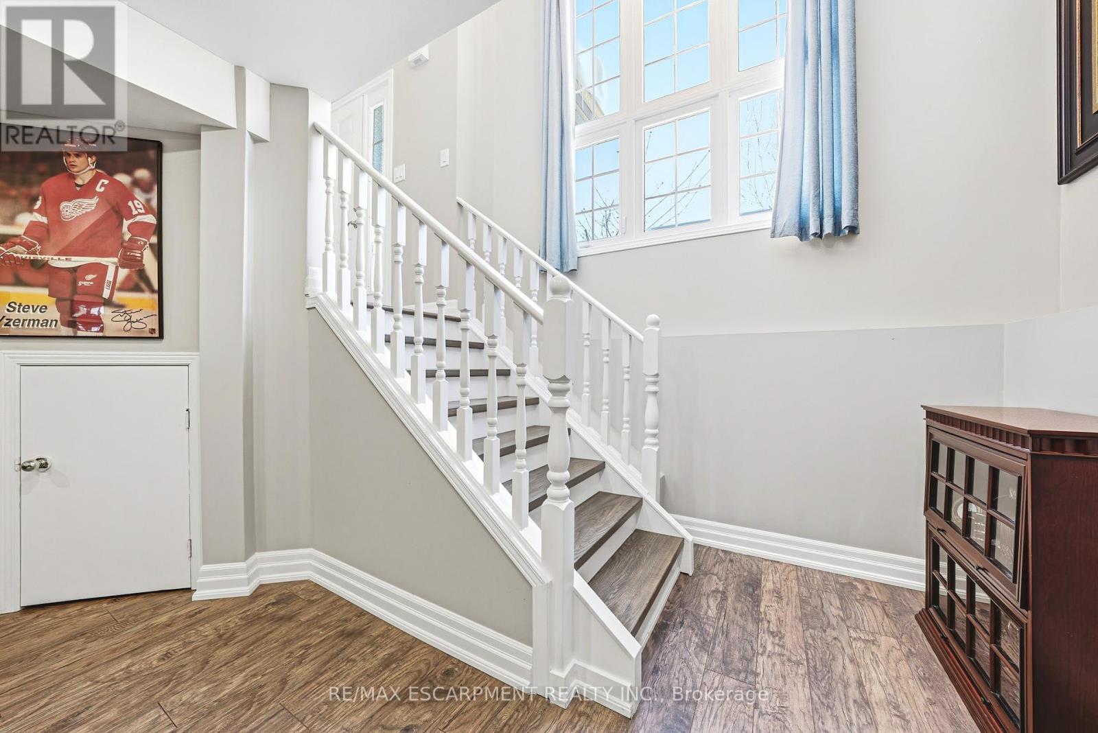 47 Fuller Drive, Haldimand, Ontario  N3W 2M2 - Photo 21 - X12762164