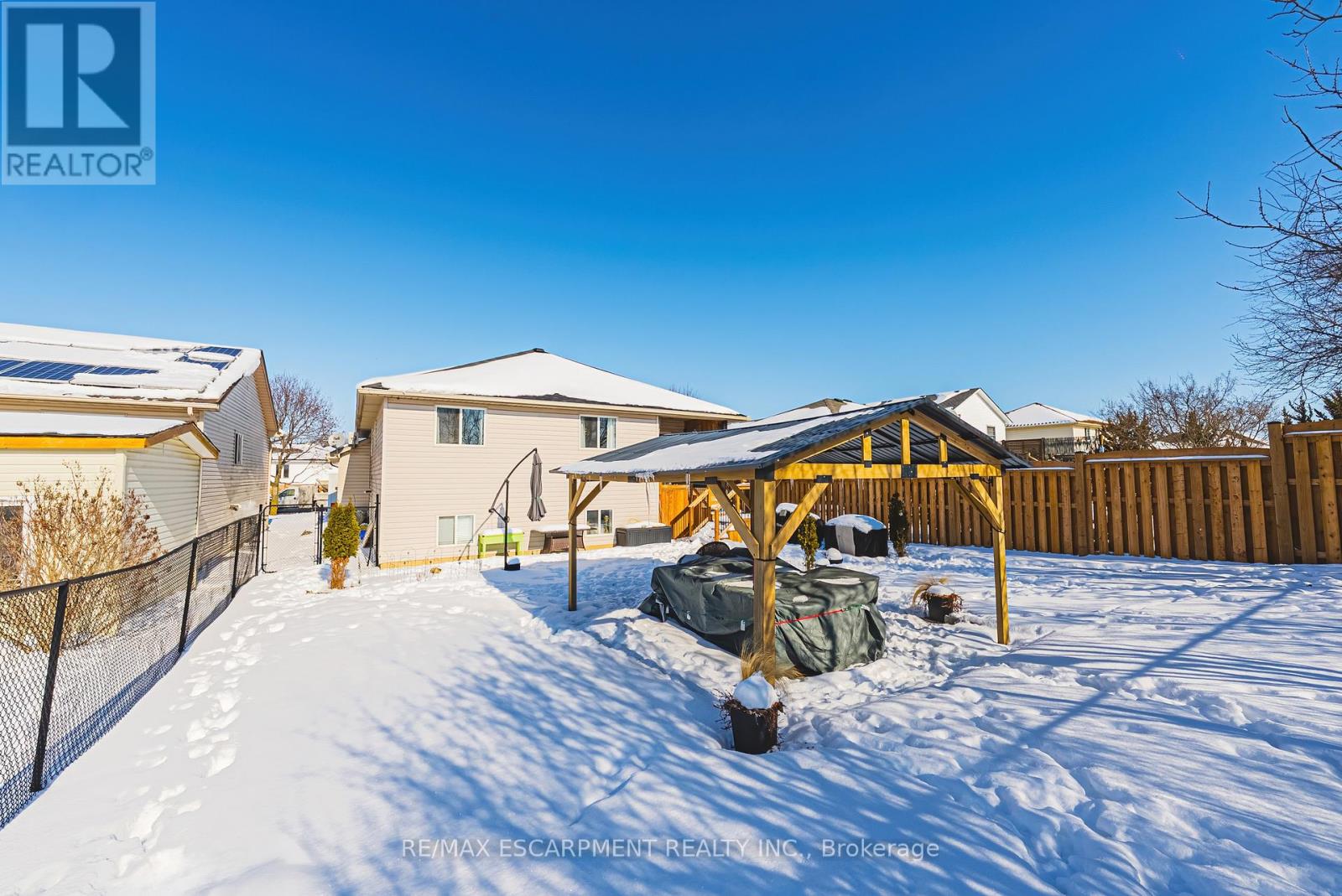 47 Fuller Drive, Haldimand, Ontario  N3W 2M2 - Photo 33 - X12762164