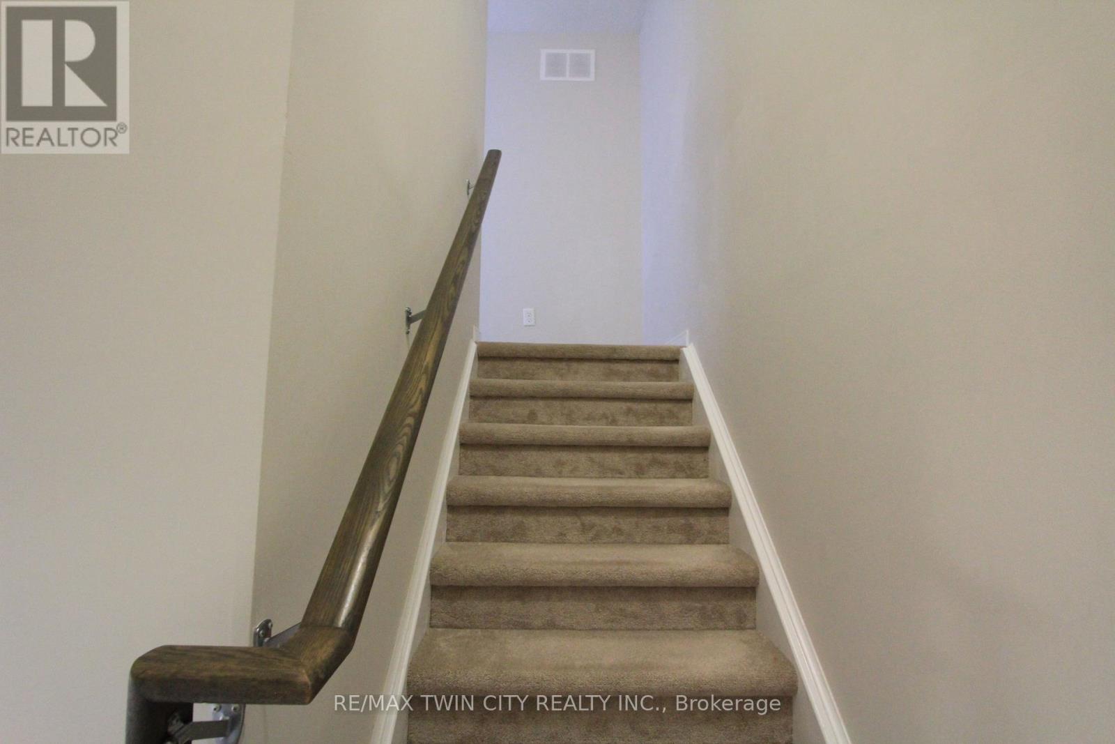 3e - 255 Maitland Street, Kitchener, Ontario  N2R 1Z2 - Photo 21 - X12762222