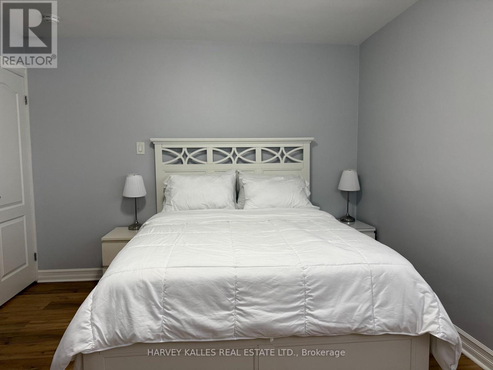 1330 Highbury Avenue N, London East, Ontario  N5Y 4W9 - Photo 6 - X12762288