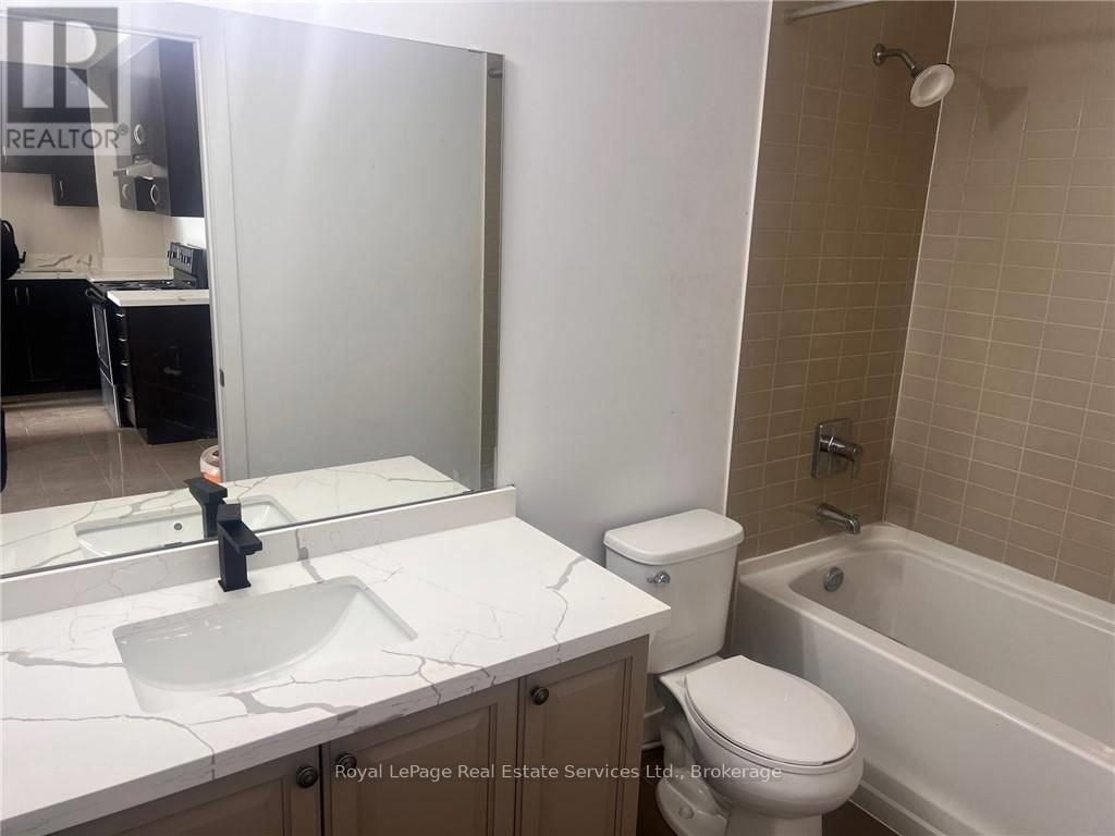 609 - 2490 Old Bronte Road, Oakville (Wm Westmount), Ontario  L6M 4J2 - Photo 3 - W12762482