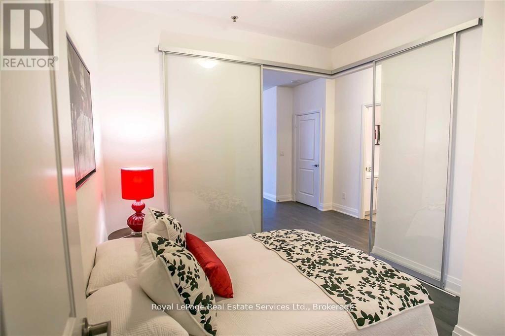 510 - 55 Speers Road, Oakville (Co Central), Ontario  L6K 3R6 - Photo 16 - W12762488