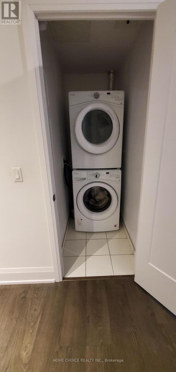 1403 - 101 Erskine Avenue, Toronto, Ontario  M4P 1Y5 - Photo 17 - C12762338