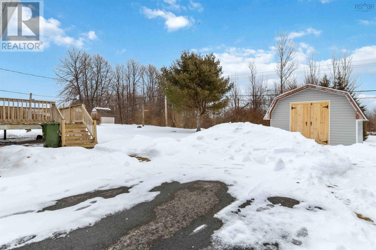 171 Centennial Avenue, Lunenburg, Nova Scotia  B0J 2C0 - Photo 38 - 202602212