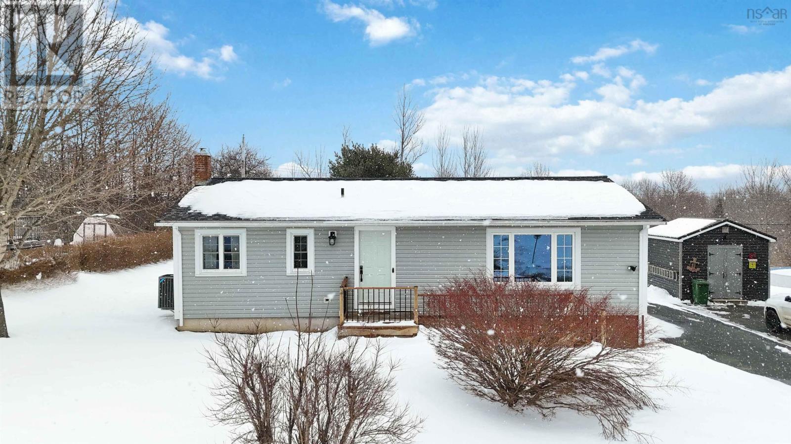 171 Centennial Avenue, Lunenburg, Nova Scotia  B0J 2C0 - Photo 40 - 202602212