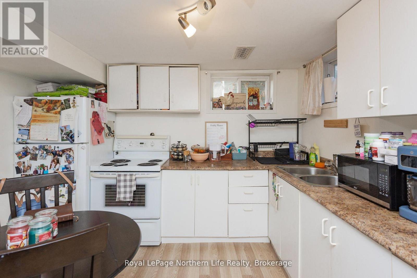 967 Galt Street, North Bay (Central), Ontario  P1B 5N5 - Photo 22 - X12762410