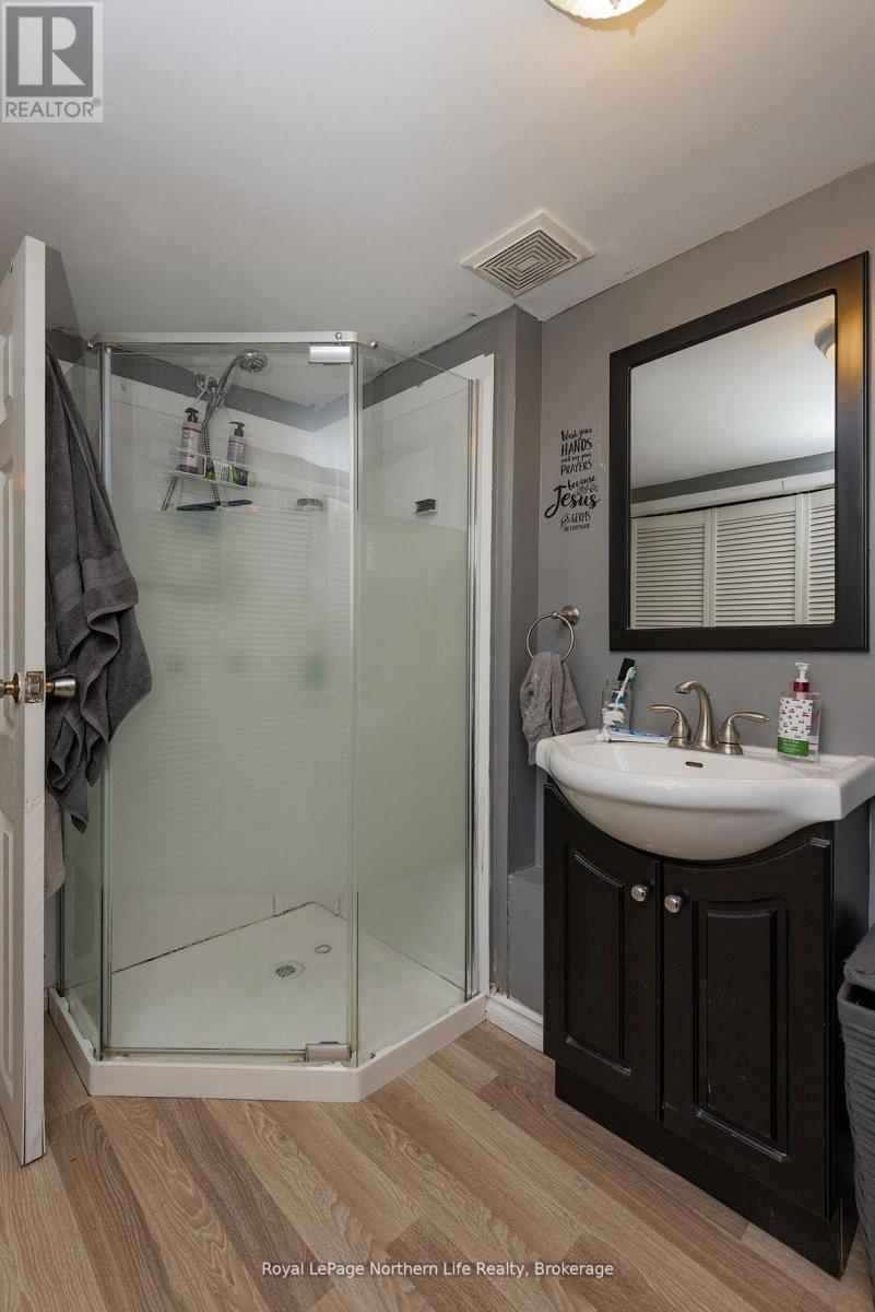 967 Galt Street, North Bay (Central), Ontario  P1B 5N5 - Photo 31 - X12762410