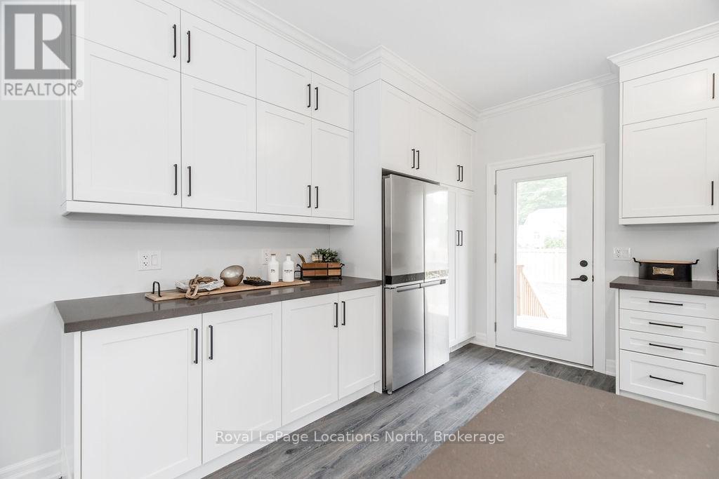 12 Natures Trail, Wasaga Beach, Ontario  L9Z 0H4 - Photo 4 - S12762438