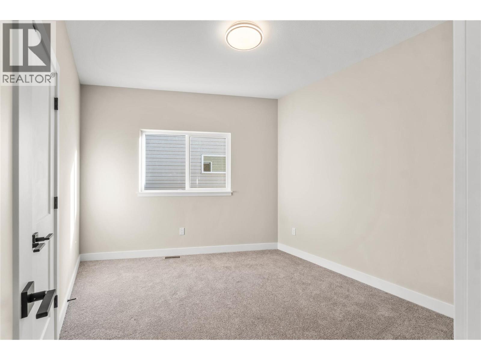 302 Brooke Drive, Chase, British Columbia   - Photo 22 - 10375025