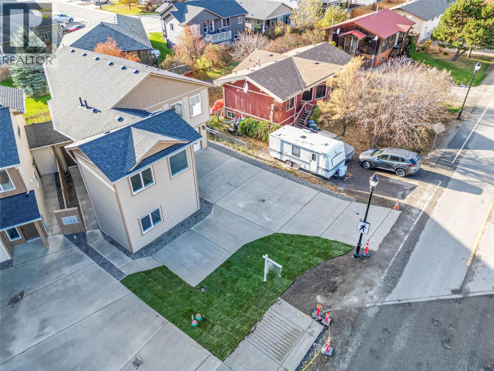 302 Brooke Drive, Chase, British Columbia   - Photo 34 - 10375025