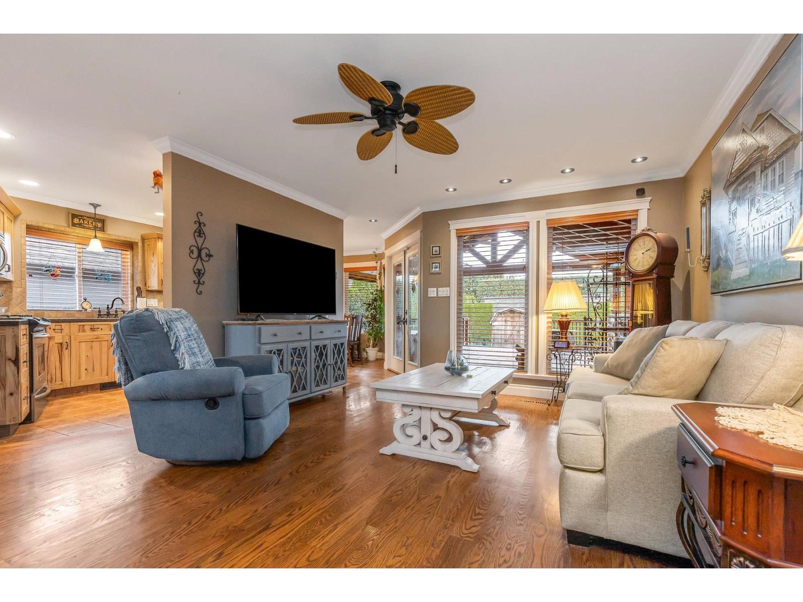 6789 Henry Street, Sardis South, Chilliwack, British Columbia  V2R 2W1 - Photo 12 - R3086568