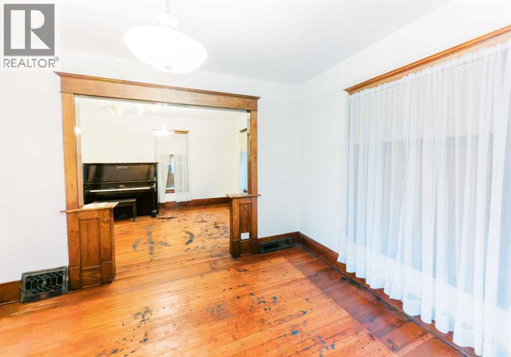 4406 47 Avenue, Stettler, Alberta  T4K 0B7 - Photo 25 - A2252007