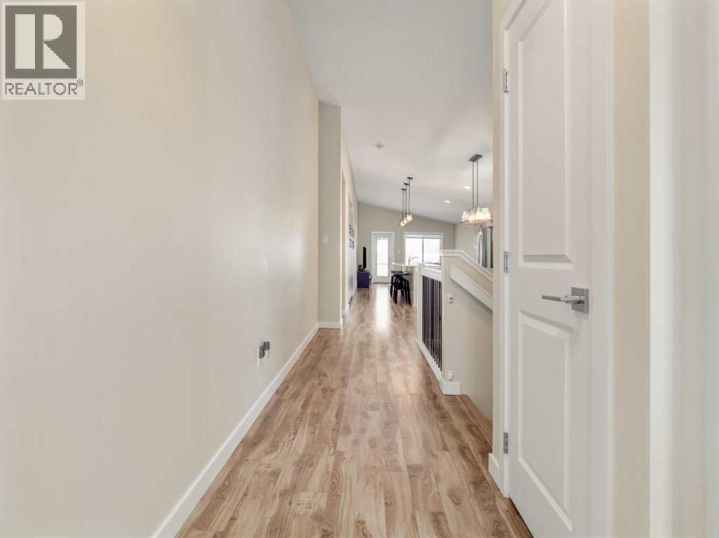 218 Grassland Boulevard W, Lethbridge, Alberta  T1J 5J4 - Photo 4 - A2272055