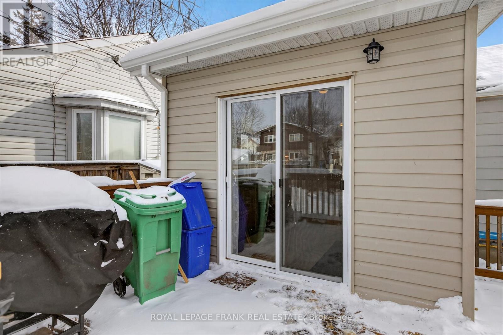 744 Brown Street, Peterborough, Ontario  K9J 4K8 - Photo 27 - X12762452