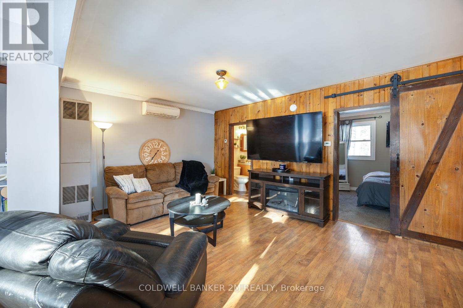 940 Killarney Bay Road, Kawartha Lakes (Fenelon), Ontario  K0M 1G0 - Photo 12 - X12762472