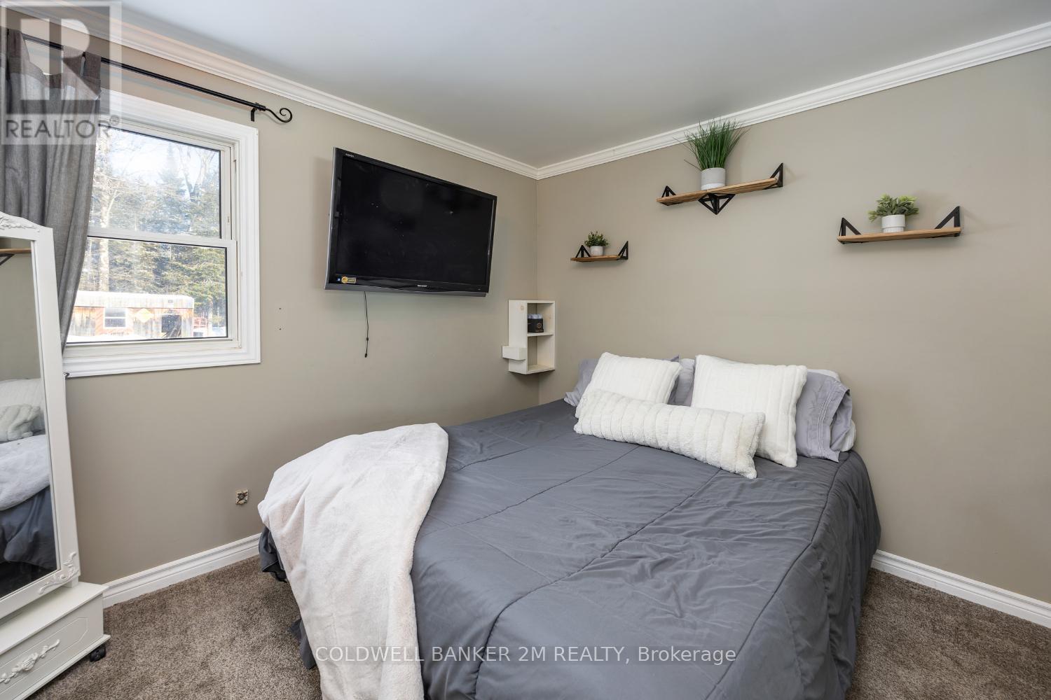 940 Killarney Bay Road, Kawartha Lakes (Fenelon), Ontario  K0M 1G0 - Photo 19 - X12762472