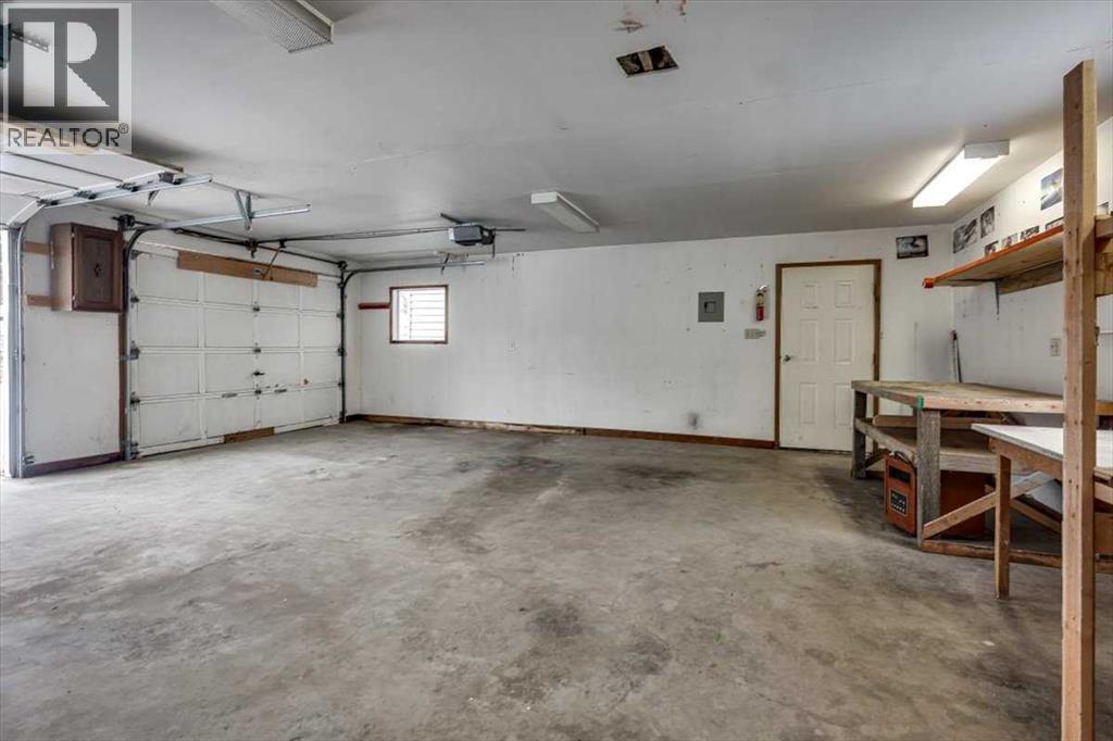 4512 47 Street, Alix, Alberta  T0C 0B0 - Photo 38 - A2273958