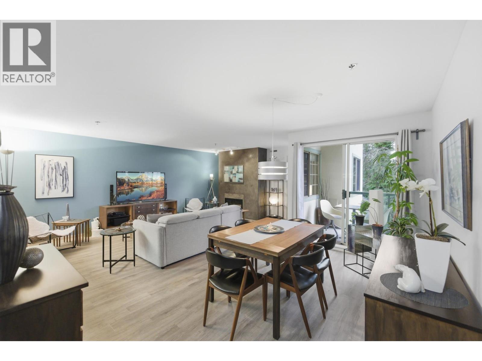 301 1148 Westwood Street, Coquitlam, British Columbia  V3B 4S4 - Photo 2 - R3085997