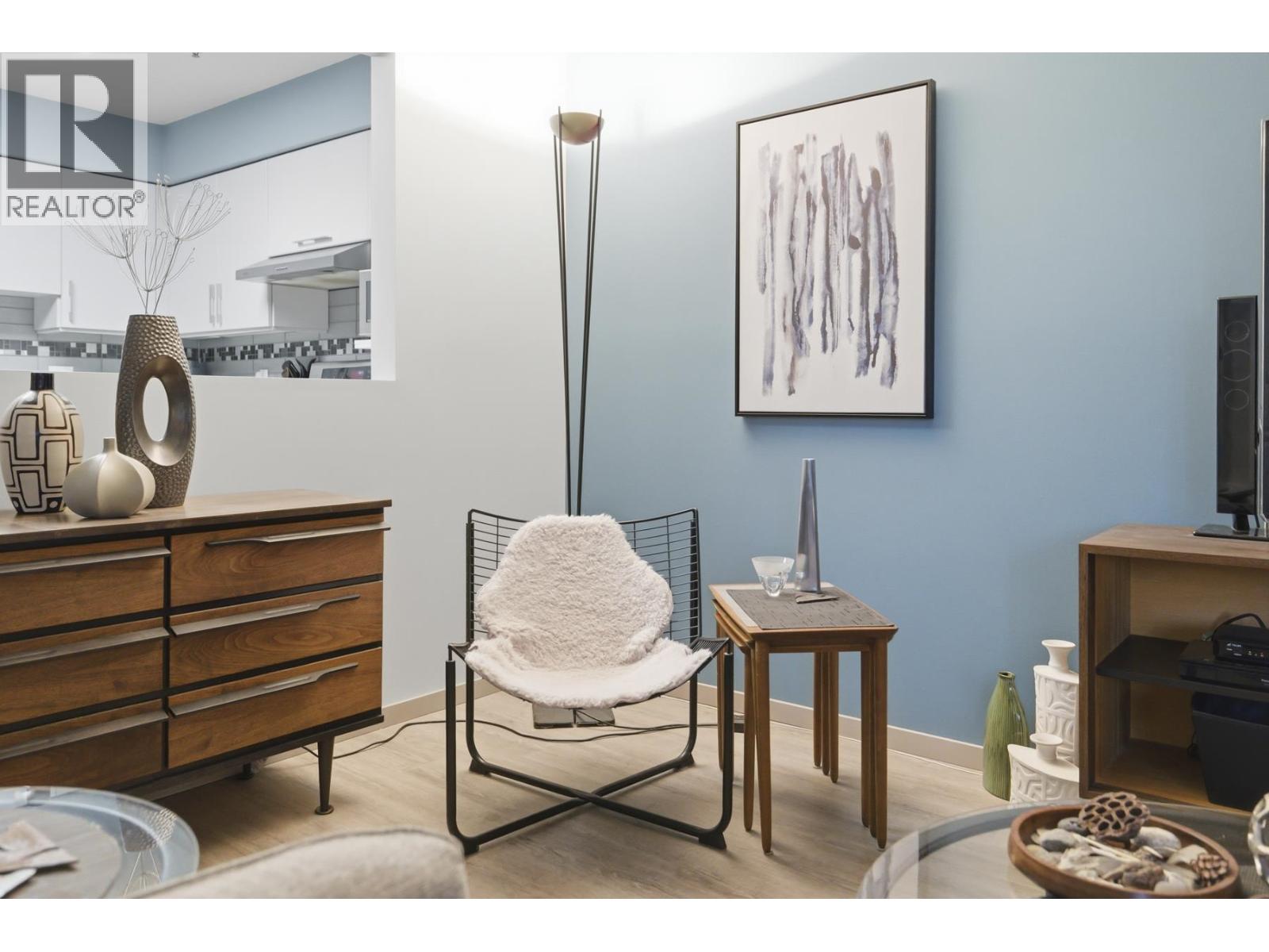 301 1148 Westwood Street, Coquitlam, British Columbia  V3B 4S4 - Photo 7 - R3085997