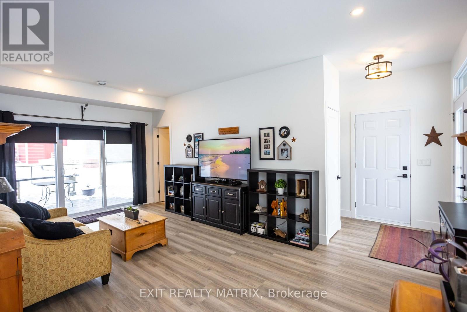 686 St Isidore Road, Casselman, Ontario  K0A 1M0 - Photo 7 - X12762420