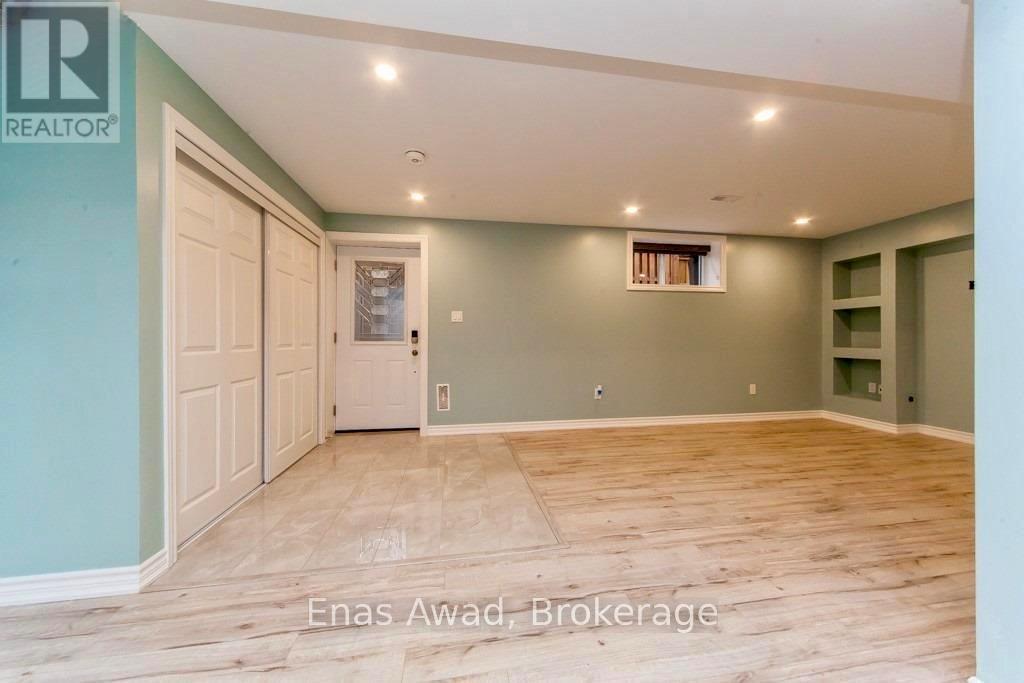 113b Metcalfe Drive, Bradford West Gwillimbury, Ontario  L3Z 3C6 - Photo 16 - N12762524