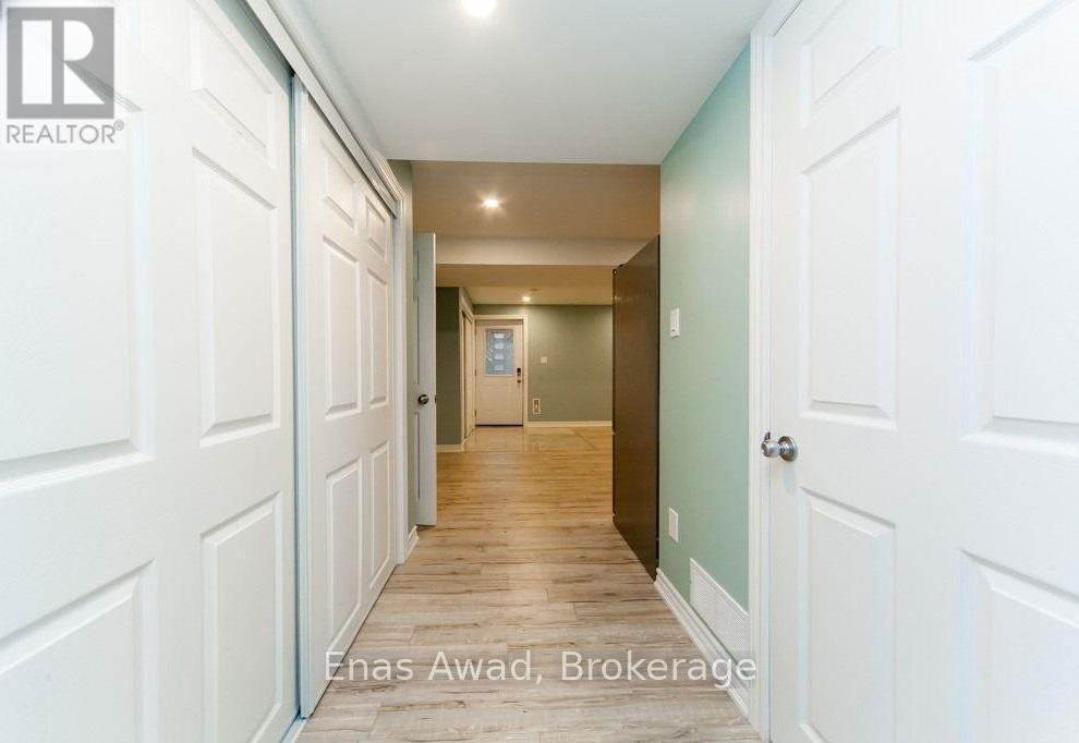 113b Metcalfe Drive, Bradford West Gwillimbury, Ontario  L3Z 3C6 - Photo 28 - N12762524