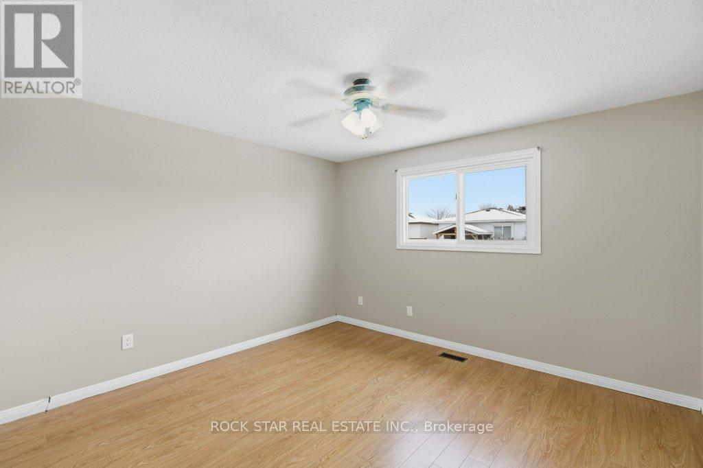 Main Fl - 115 Elmore Drive, Hamilton, Ontario  L8W 2C5 - Photo 10 - X12720252