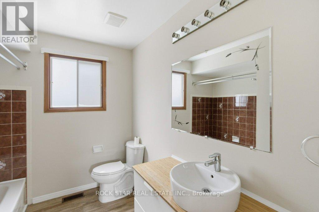 Main Fl - 115 Elmore Drive, Hamilton, Ontario  L8W 2C5 - Photo 14 - X12720252