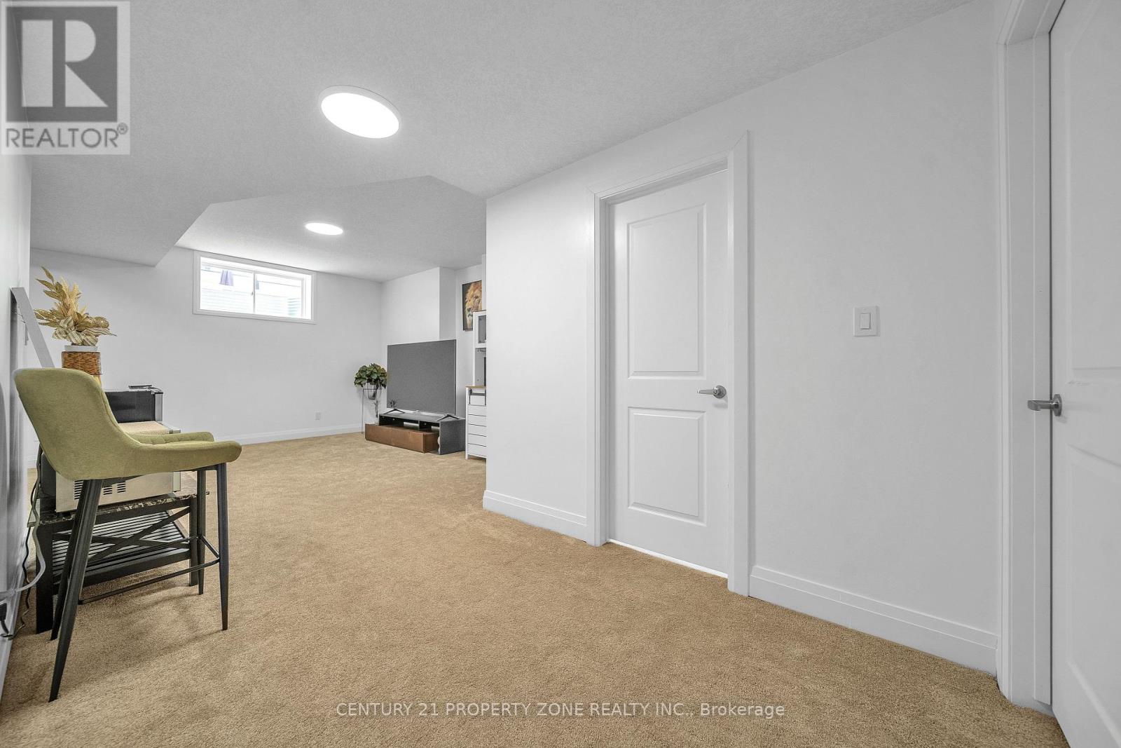 20 Hollybrook Trail, Kitchener, Ontario  N2R 0M4 - Photo 38 - X12664324