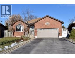 689 PENNY Lane, Burlington, Ontario