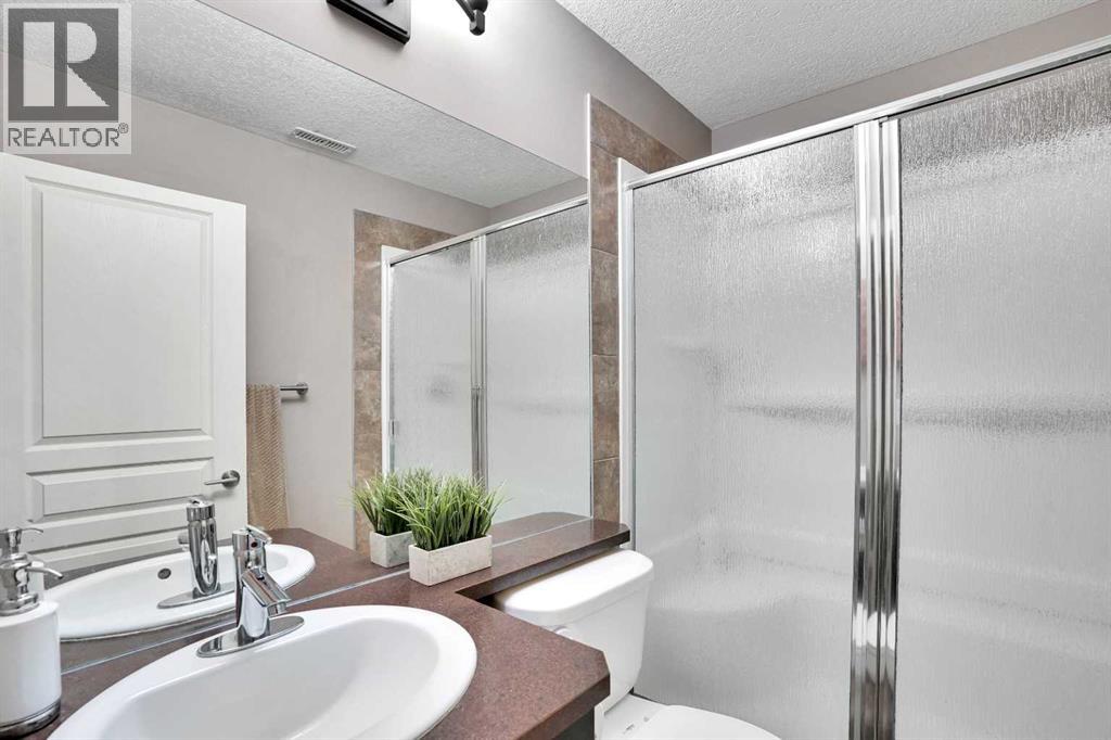 142 Luxstone View Sw, Airdrie, Alberta  T4B 0J9 - Photo 30 - A2267589