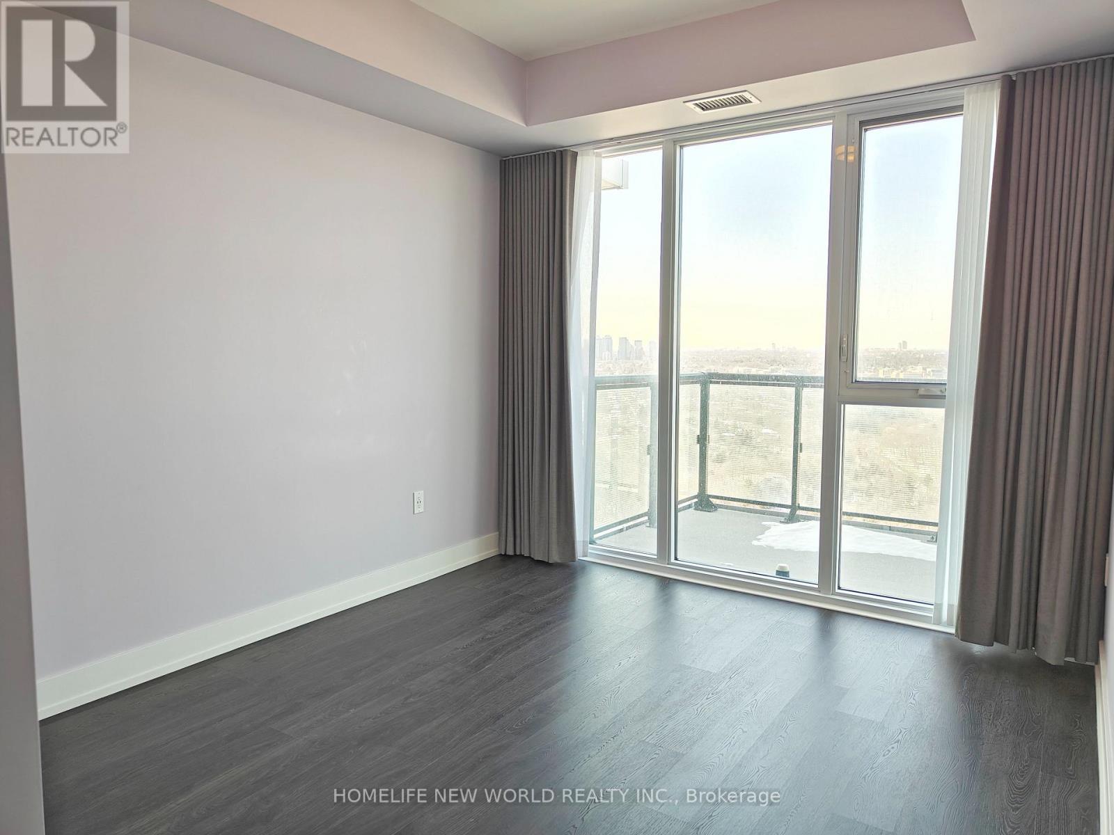 3801 - 30 Inn On The Park Drive, Toronto, Ontario  M3C 0P7 - Photo 5 - C12762358