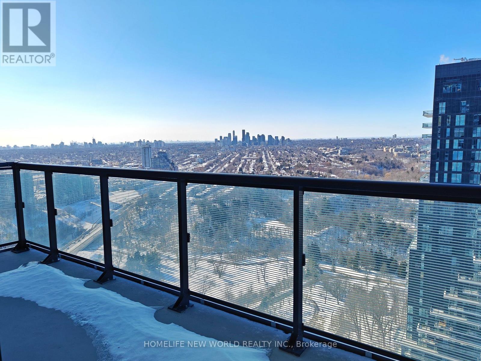 3801 - 30 Inn On The Park Drive, Toronto, Ontario  M3C 0P7 - Photo 6 - C12762358