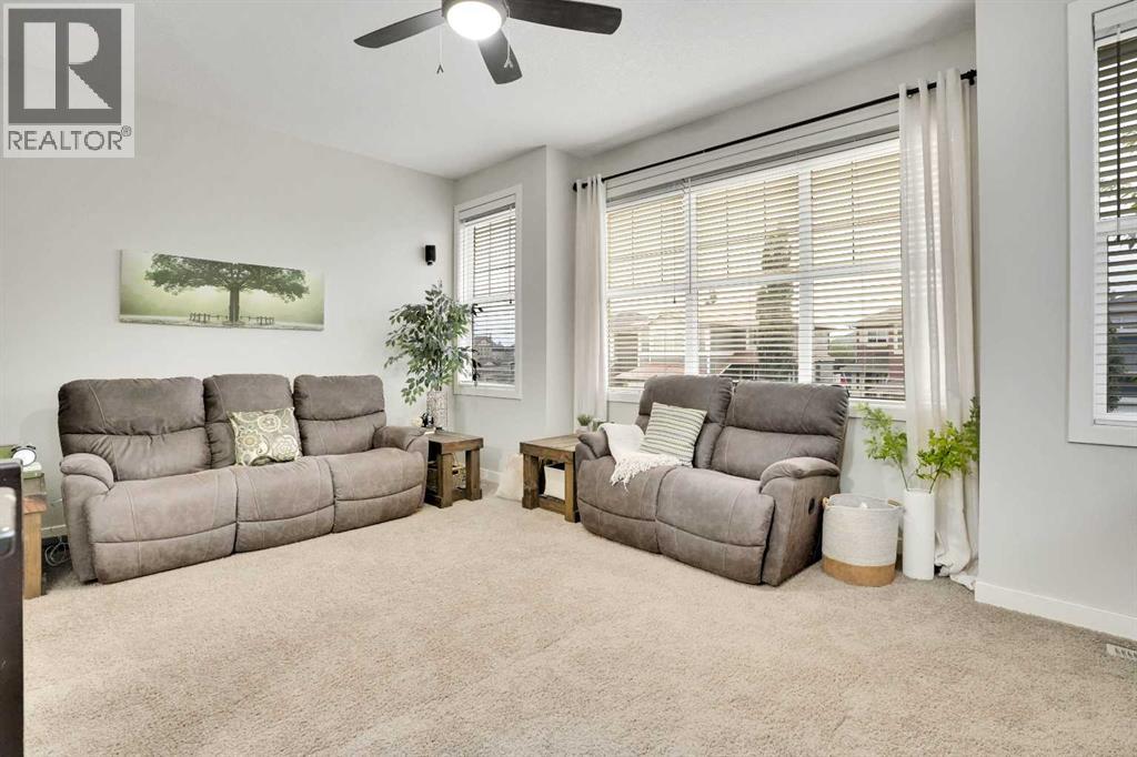 142 Luxstone View Sw, Airdrie, Alberta  T4B 0J9 - Photo 17 - A2267589