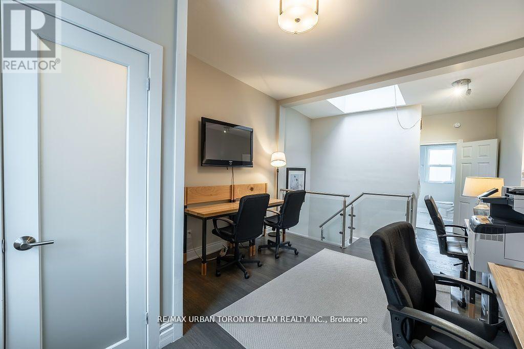 502 King Street E, Toronto, Ontario  M5A 1M1 - Photo 16 - C12762390