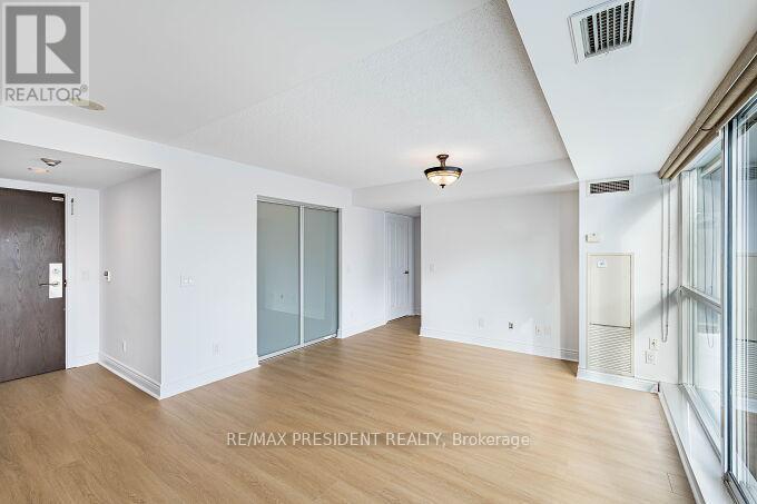 1010 - 80 Western Battery Road, Toronto, Ontario  M6K 3P1 - Photo 16 - C12762414