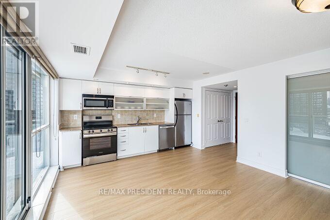 1010 - 80 Western Battery Road, Toronto, Ontario  M6K 3P1 - Photo 18 - C12762414