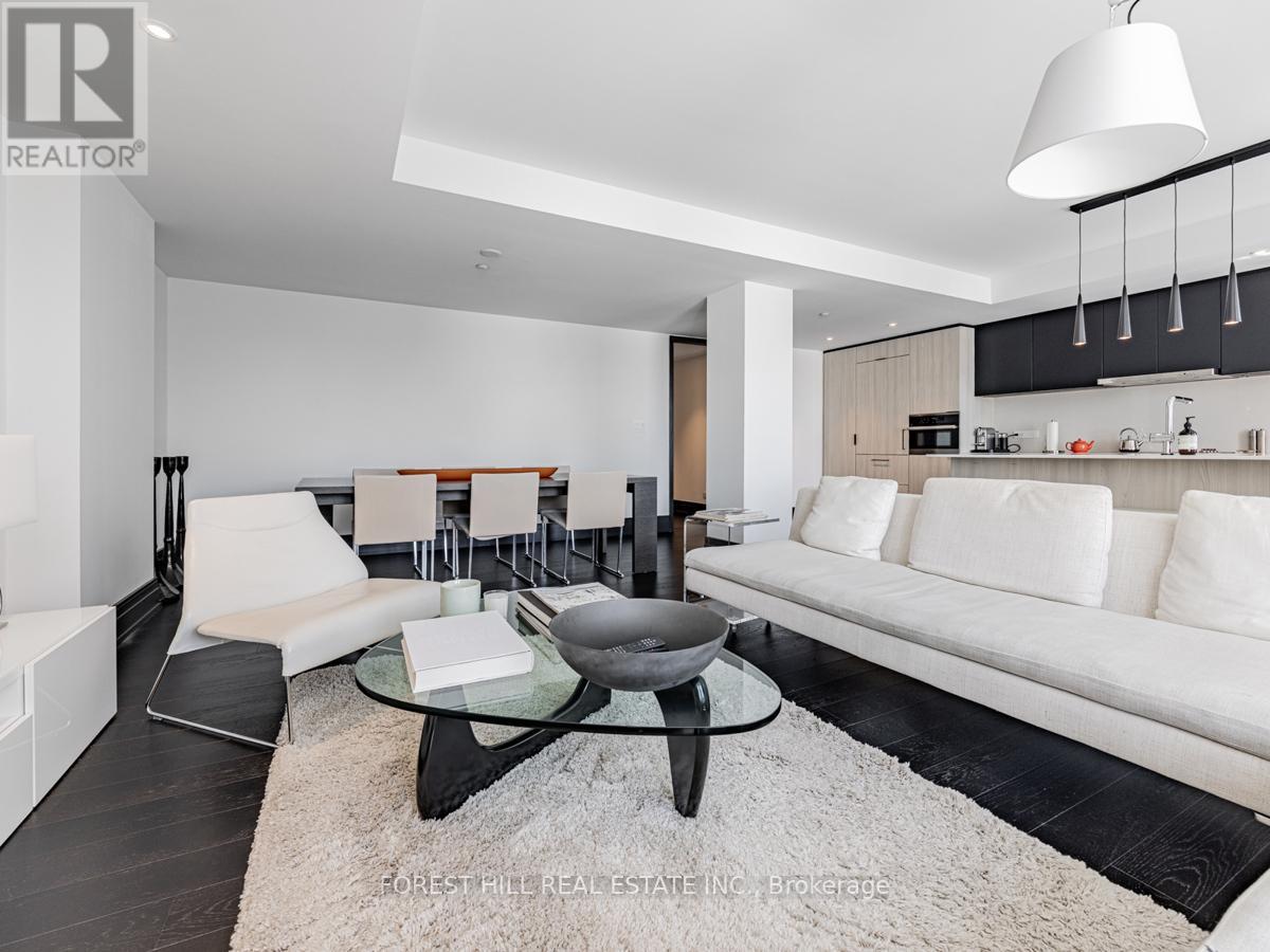 1105 - 2 Avenue Road, Toronto, Ontario  M5R 0C6 - Photo 16 - C12762422