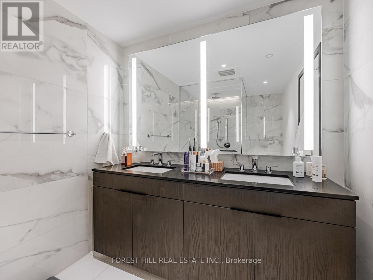 1105 - 2 Avenue Road, Toronto, Ontario  M5R 0C6 - Photo 20 - C12762422