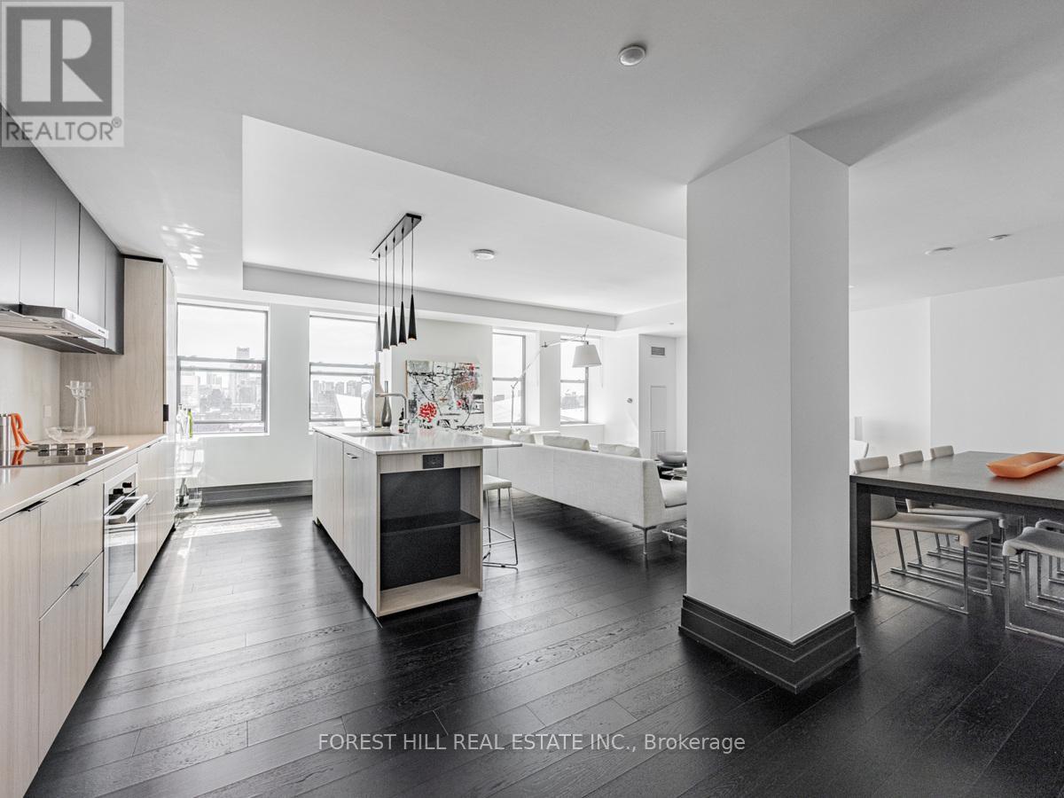 1105 - 2 Avenue Road, Toronto, Ontario  M5R 0C6 - Photo 4 - C12762422