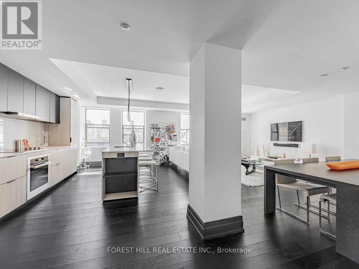 1105 - 2 Avenue Road, Toronto, Ontario  M5R 0C6 - Photo 7 - C12762422