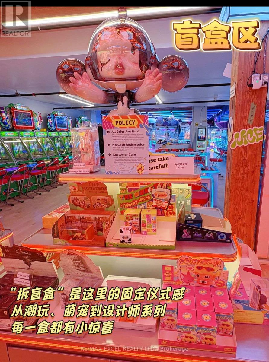 577 Yonge Street, Toronto, Ontario  M4Y 1X9 - Photo 3 - C12762442