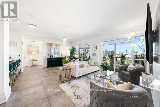 303 - 3 Southvale Drive, Toronto, Ontario  M4G 1G2 - Photo 13 - C12762458