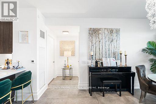 303 - 3 Southvale Drive, Toronto, Ontario  M4G 1G2 - Photo 21 - C12762458