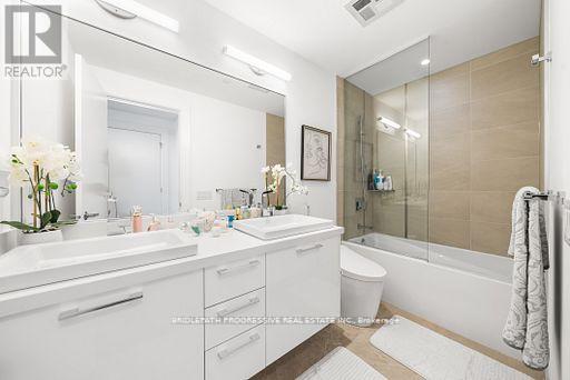 303 - 3 Southvale Drive, Toronto, Ontario  M4G 1G2 - Photo 26 - C12762458