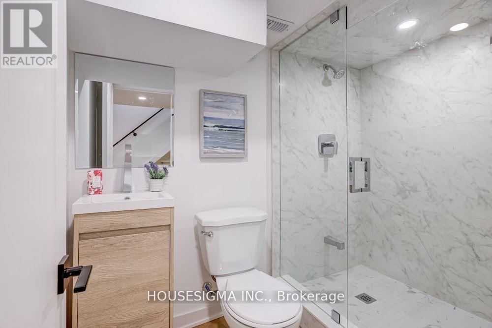 732 Adelaide Street W, Toronto, Ontario  M6J 1B1 - Photo 26 - C12762516