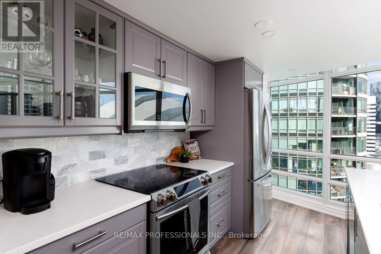 1908 - 381 Front Street W, Toronto, Ontario  M5V 3R8 - Photo 12 - C12762566