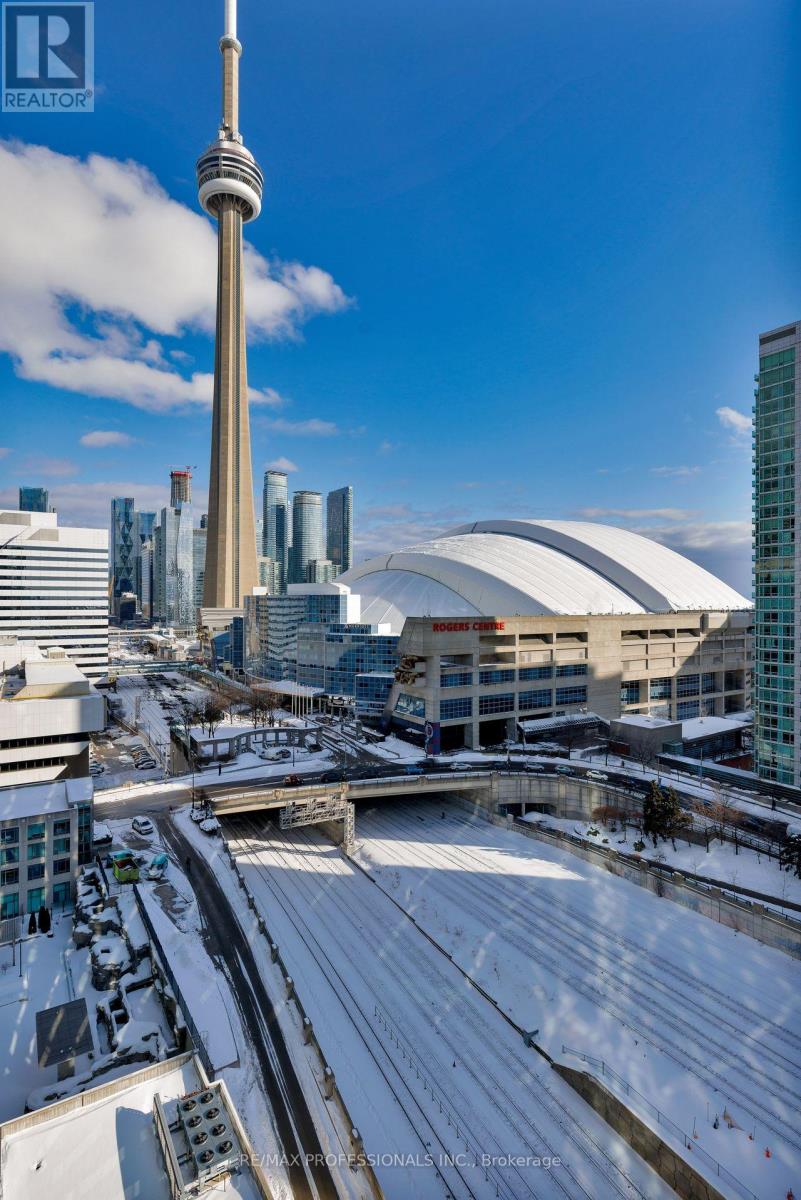 1908 - 381 Front Street W, Toronto, Ontario  M5V 3R8 - Photo 2 - C12762566