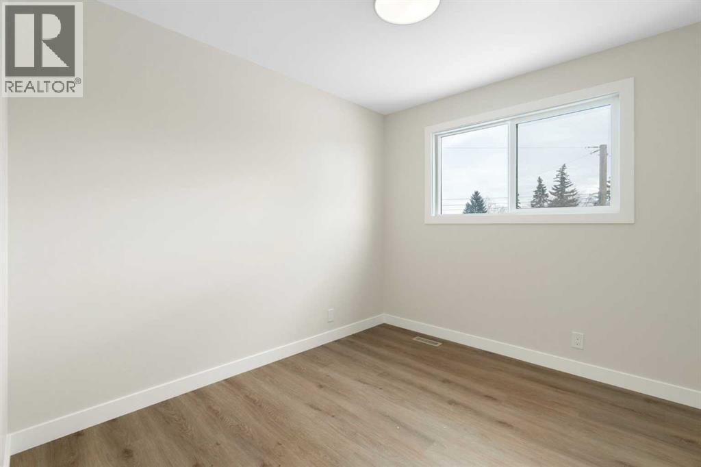 248 Madeira Place Ne, Calgary, Alberta  T2A 5T1 - Photo 14 - A2282215